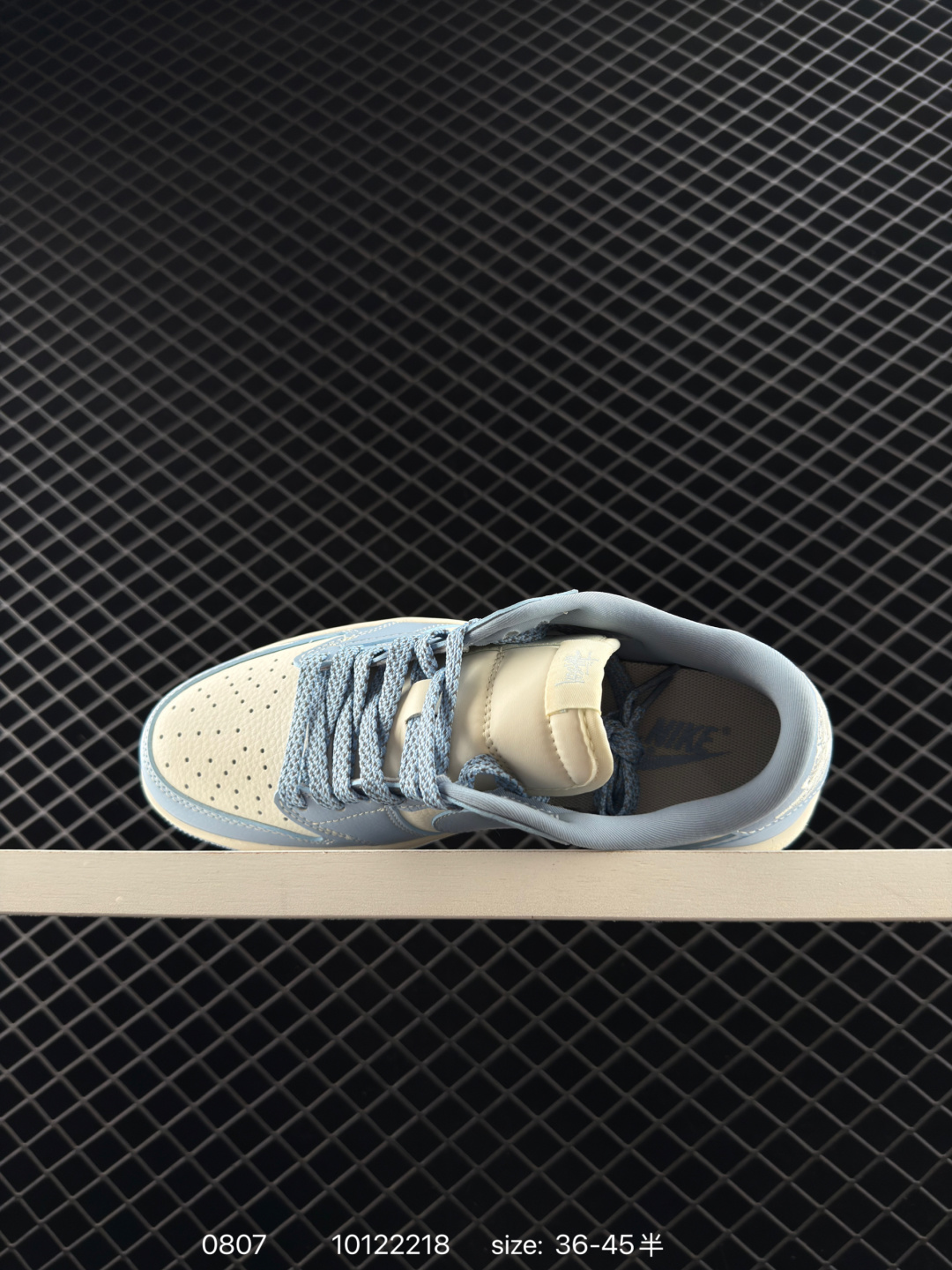 Travis Scott x Air Jordan 1 ” Reverse Mocha “